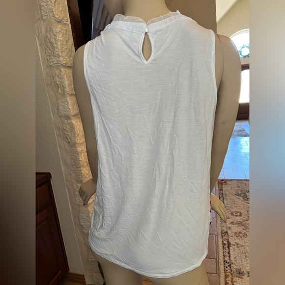 ELLE Multi-Colored Striped Tank Size Large - Picture 6 of 9